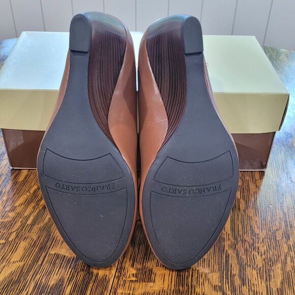 Like New Franco Sarto Wedge Heels. Tan Nude/Caramel. 7. Immaculate. Original box - Picture 7 of 15